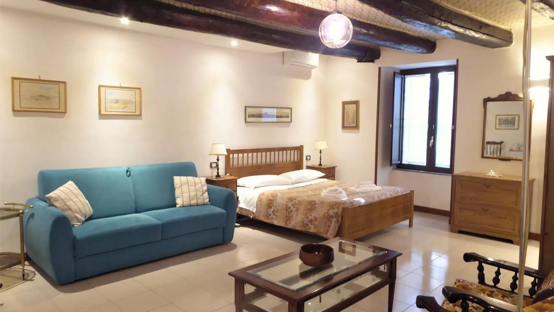Gasthof Hotel Casa Cesira Incentro Neapel Italien