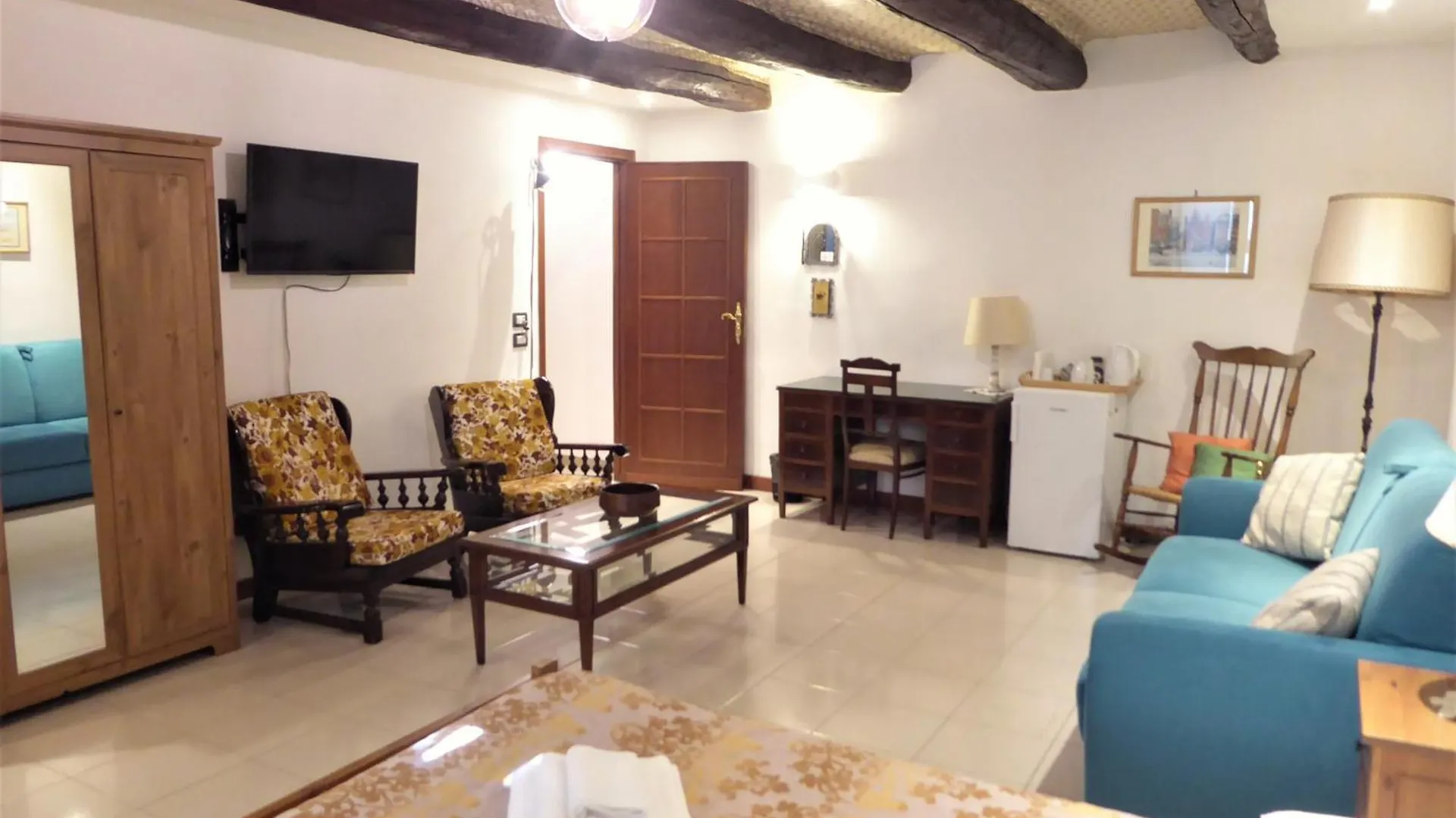 Casa Cesira Incentro Hotel Nápoles Itália
